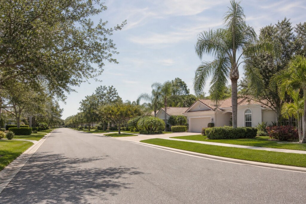 Lakewood Ranch neighborhood with well-kept homes and quiet residential streets, an established residential neighborhood