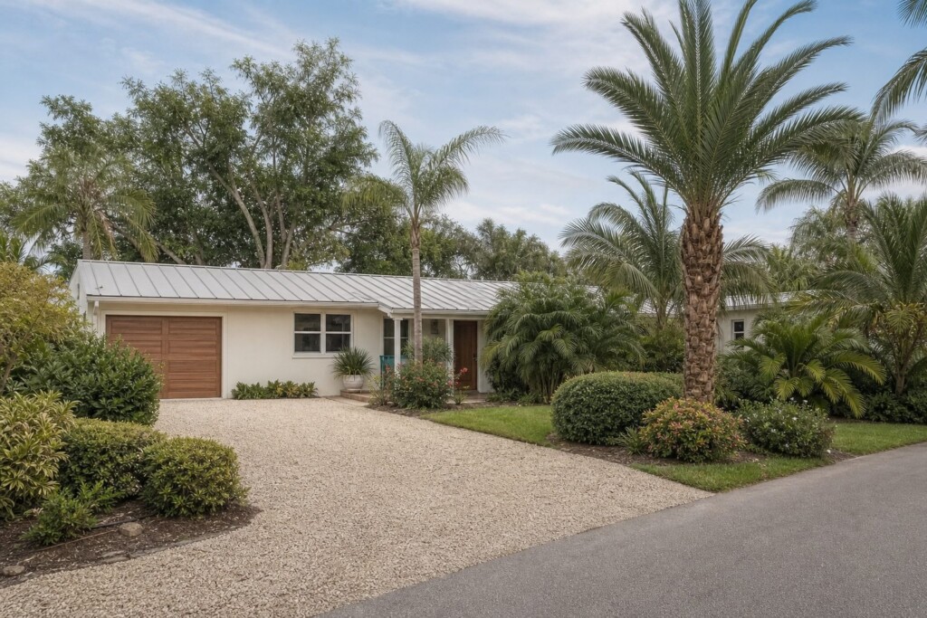 Siesta Key neighborhood with well-kept homes and quiet residential streets, an established residential neighborhood